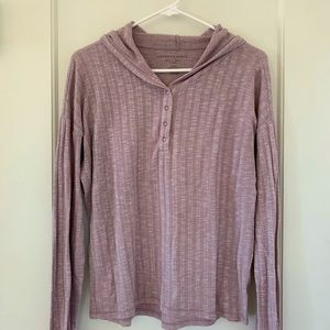 American Eagle long sleeve shirt